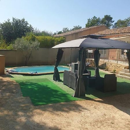 Villa Entre Vignes Et Garrigues A 4Km Du Mas De So Laudun Exterior foto
