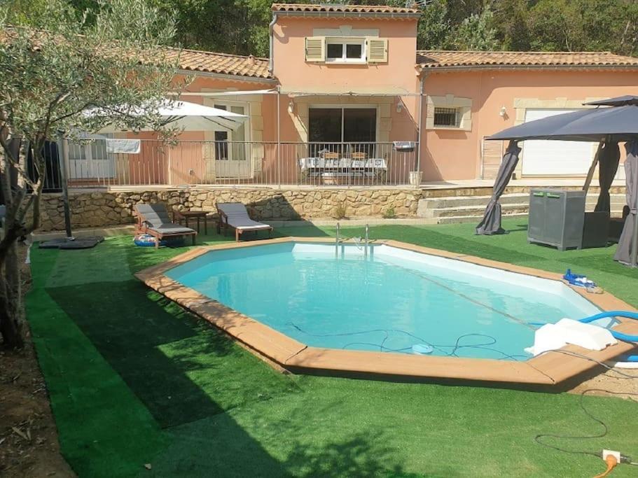 Villa Entre Vignes Et Garrigues A 4Km Du Mas De So Laudun Exterior foto