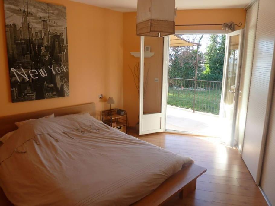 Villa Entre Vignes Et Garrigues A 4Km Du Mas De So Laudun Exterior foto